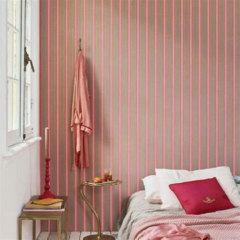 grey striped wallpaper 3