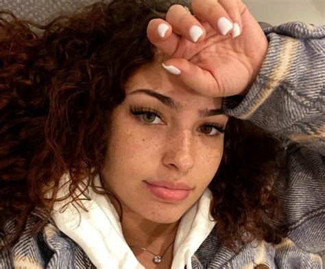 Ash Kash Age: How Old? Wikipedia And Viral Video Scandal