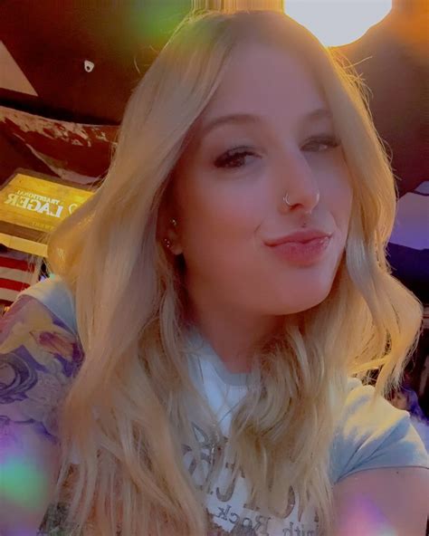 Amanda Nicole (@amandanicoleofficial) • Instagram photos and videos