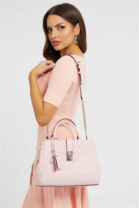 Женская розовая сумка Guess HWQG87.62060;PLR — Ultrashop