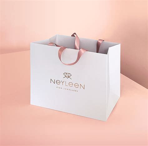 Neyleen – Dobelyoo