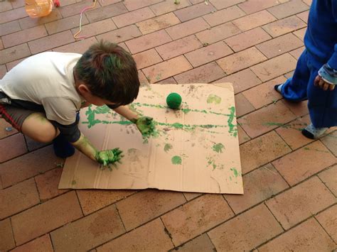 A Real Life Mum: Tennis Ball Painting