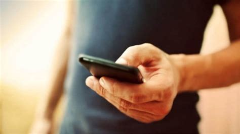 Διέρρηξε κατάστημα και άφησε πίσω το… κινητό του!