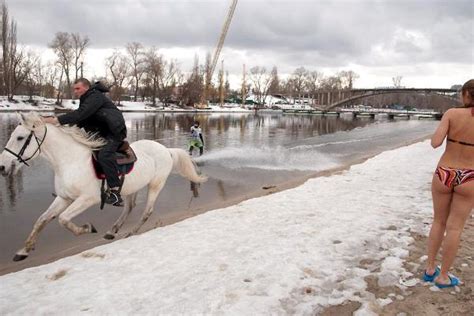 Russia Pictures That Prove It's The Weirdest Place On Earth