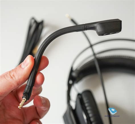 Mobile-review.com Обзор игровой гарнитуры HyperX Cloud Revolver S