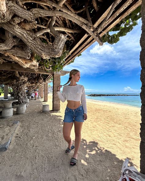 Arianna Flowers (@arianna_flowers) • Instagram photos and videos