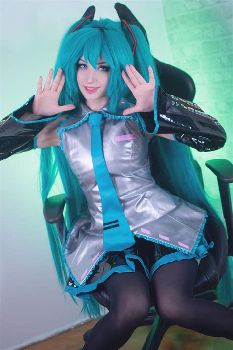 My Hatsune Miku cosplay (Shiroktsne) : r/ProjectDiva