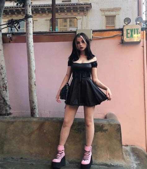 @ellise 💗🕸 | Ropa, Estilo, Melódicas