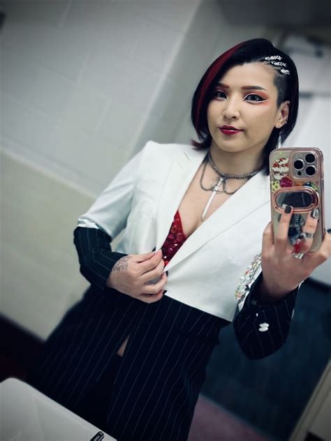 AEW 3-time/current Women's Champion Hikaru Shida : r/womeninsuits