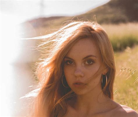 Kayla Coyote biography, 23 Photos, Age, Height, Real Name, Instagram ...