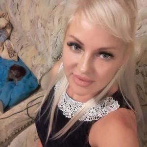 Ирина, 42 года, по знаку зодиака Рыбы хочет познакомиться с парнем в ...