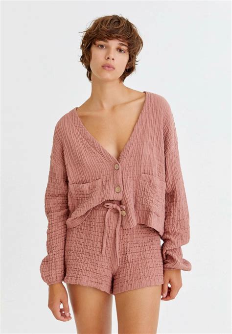 PULL&BEAR MIT KNITTEROPTIK - Szorty - pink/różowy - Zalando.pl