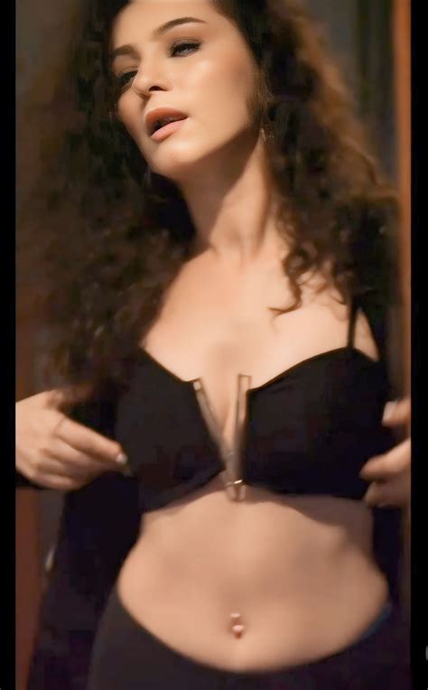 Lavina Tandon : r/IndianCelebScenes