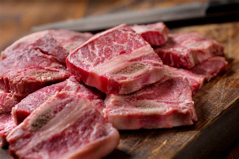 Lion Diet | Pros, Cons, and Rules You Need to Know – People's Choice ...