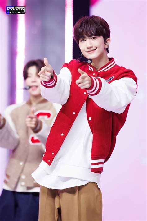 231019 YOUNITE - 'Love it (정했어)' at M COUNTDOWN | kpopping
