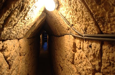 Eupalinos Tunnel Photo from Nea Poli in Samos | Greece.com