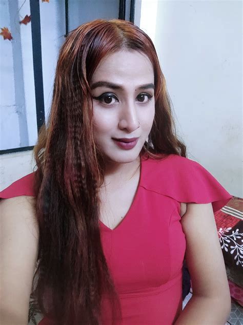 Nia percy, Indian Transsexual escort in New Delhi