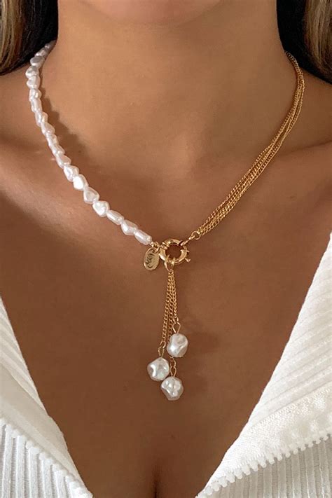 pin  necklace