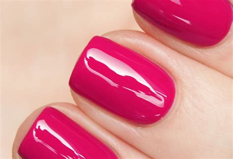 Малиновые оттенки маникюра (41 фото) - картинки modnica.club