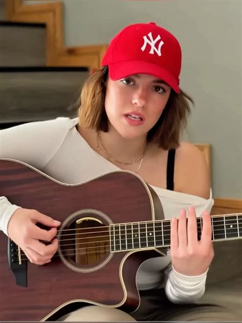 Allie Sherlock Photos