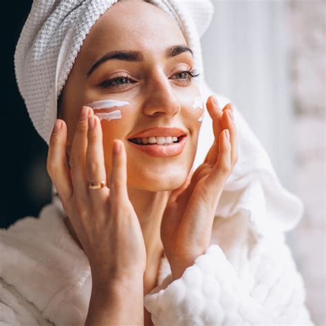 Massage Queens: Are They Worth The Hype? (Experts Weigh In) Image 17