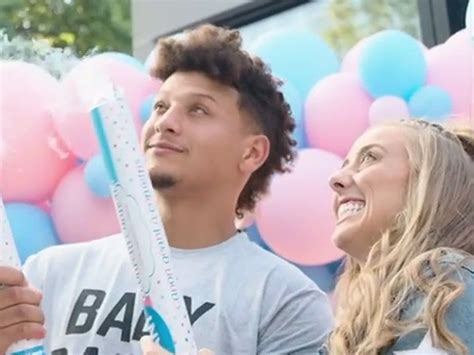 Patrick Mahomes & Fiancee Brittany Have Epic Baby Gender Reveal, #
