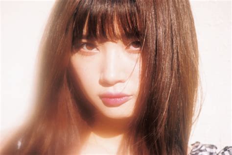 turn into a symbol | Rei Kuromiya
