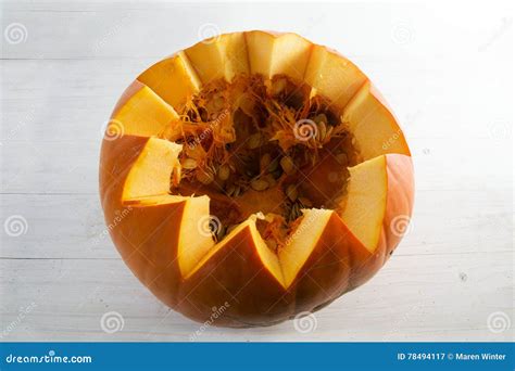 how to open pumpkin seeds