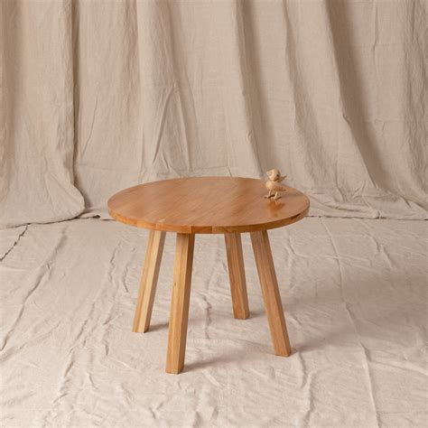 Round Oak Table 450H – Kids By Design