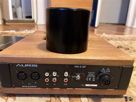 auris ha sf headphone tube amp wood top photo   audio mart