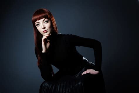 Makeovers - Mia Harlow