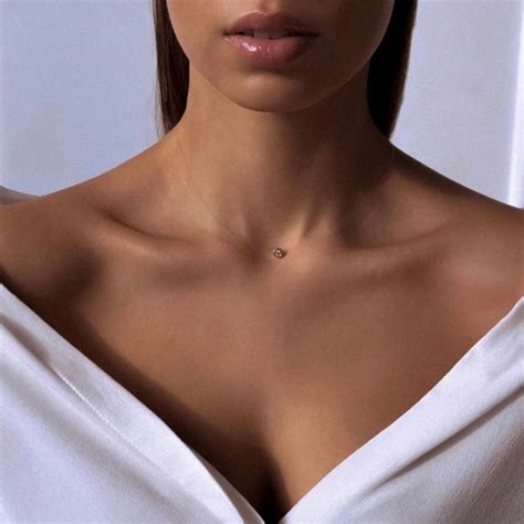 Нежно колие с корда и един камък (Синджири) от Victoria-Gold.com