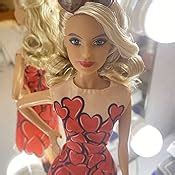 Barbie FXC74 - Signature Celebration Puppe mit individuell gestaltbaren ...