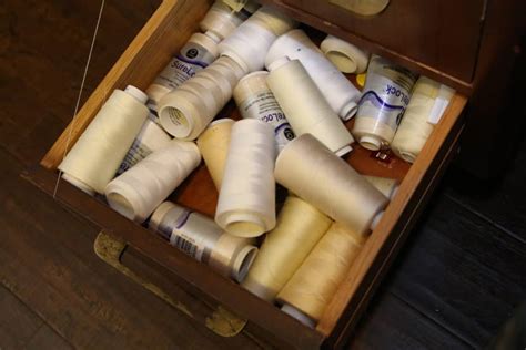 Sewing and Craft Room Storage Idea- Sew it, Win it, Build it- from P4P ...