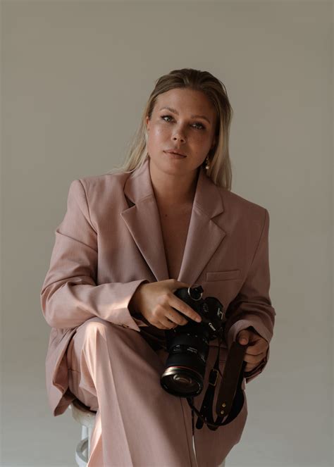 Margo Ermolaeva Photo – Weddings, portraits, love story, pregnancy