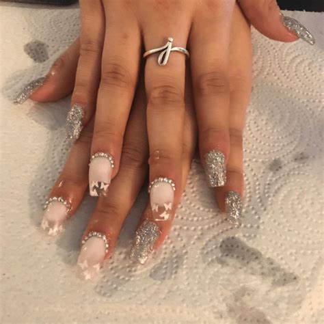 30 Gorgeous Baddie White Nails With Butterflies Ideas