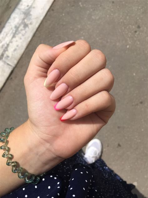Pin by Veroni!chkka on Ногти | French nails, Summer nails, Manicure