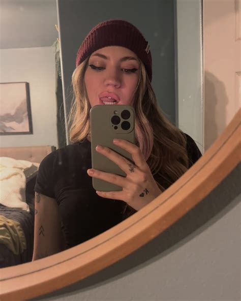 Bailey (@baileygoatbtw) • Instagram photos and videos