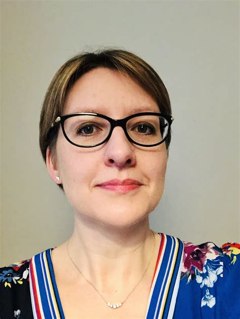 Victoria Lane's Instagram, Twitter & Facebook on IDCrawl