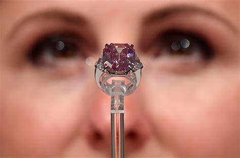 Diamante rosa será leiloado com lance mínimo de R$ 123 milhões – Portal S1