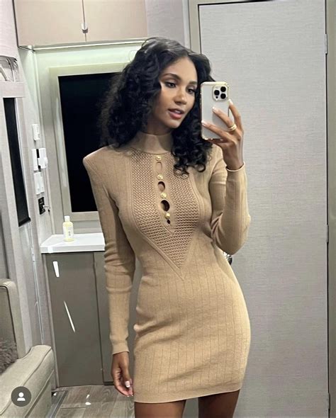 Greta onieogou 32 years old like a discount zendaya : r/BListActresses_NSFW