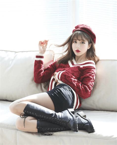 Korean Female Models