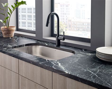 Align Kitchen Faucet in Matte Black | For Residential Pros