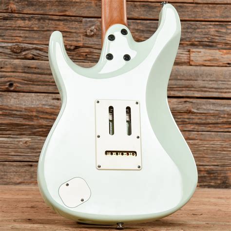 Ibanez AZ2204NW Prestige Mint Green 2022 – Chicago Music Exchange