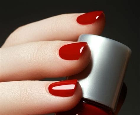 How to Choose Nail Polish Colors beauty skin nails hands