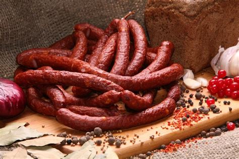 Копченые колбаски (охотничьи) - описание, состав, калорийность и ...