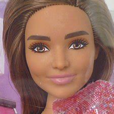 Fashion doll - Barbie Glitz Brunette Барби Праздничная Улыбашка купить ...