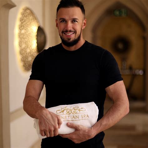 Male Massage Therapist Abu Dhabi | Dubai