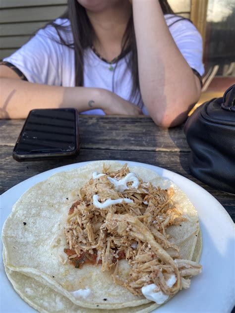 3$ happy hour taco : r/shittyfoodporn