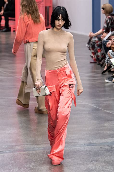Fendi Spring 2023 Ready-to-Wear Fashion Show Collection: See the